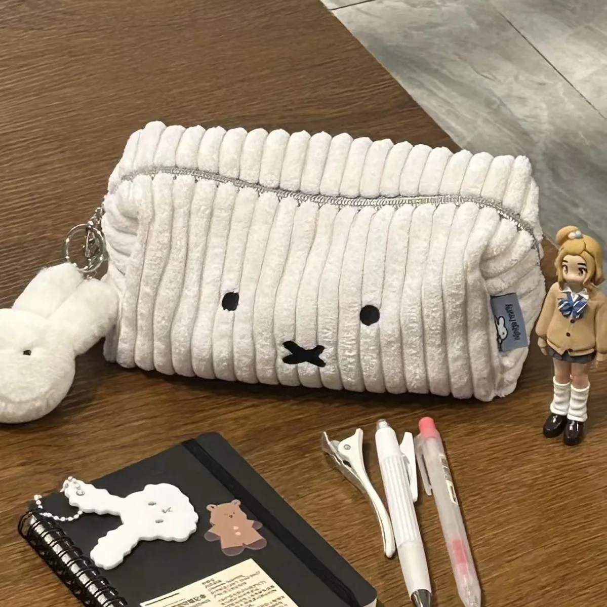 Miffy Plush Corduroy Pen Bag L - огляд і ціна Stationery Supplier